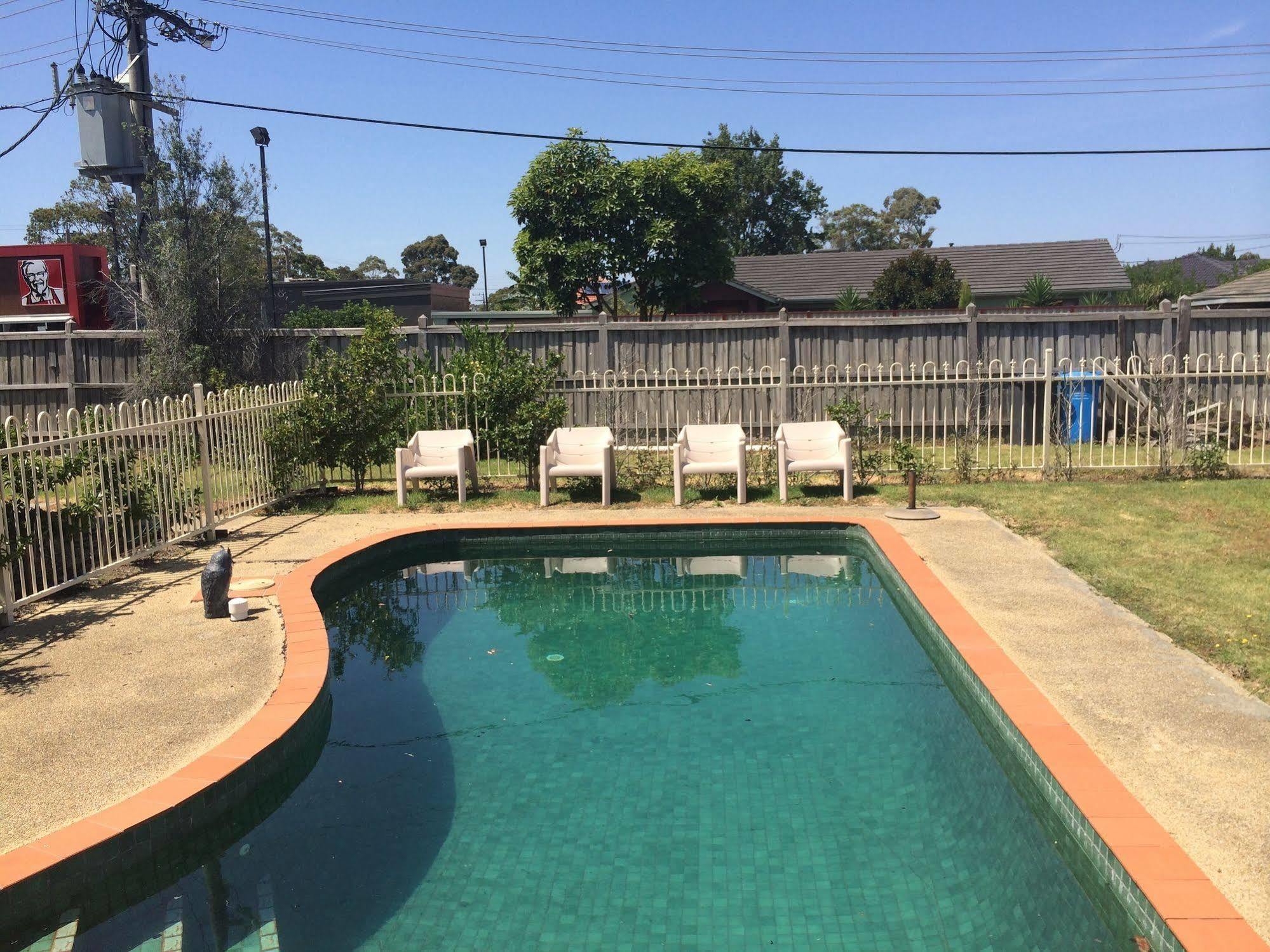 נובל פארק Sandown Heritage Motel מראה חיצוני תמונה